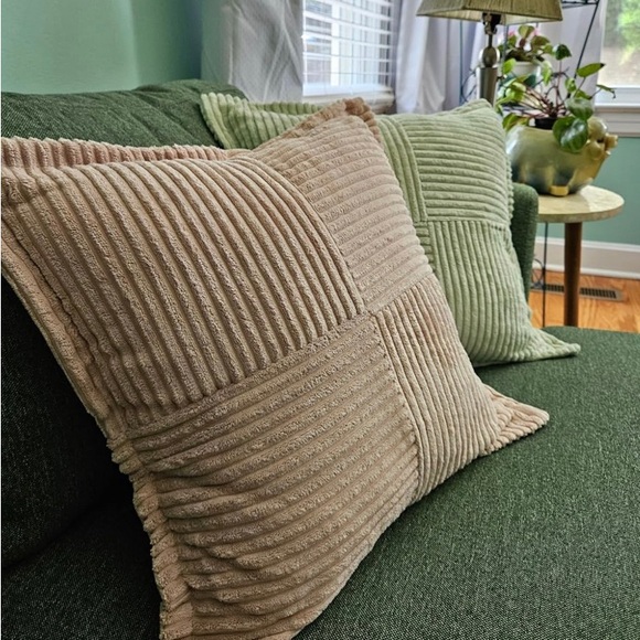 Pillow Covers with Splicing Set of 2 Super Soft - Picture 4 of 6